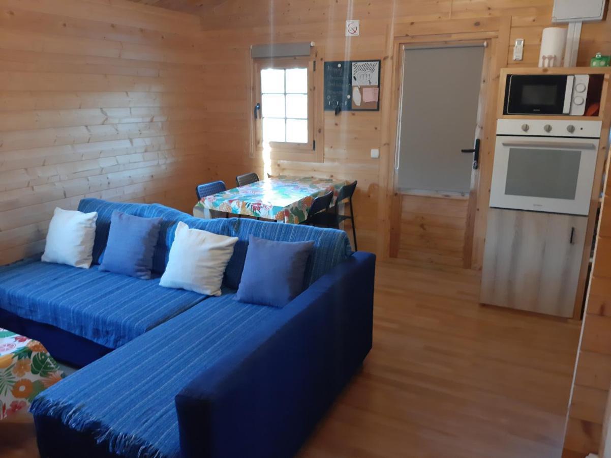 Cabana Blanca Roche Lucia Кониль-де-ла-Фронтера Экстерьер фото